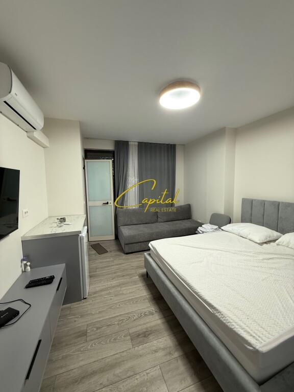 JEPEN 3 APARTAMENT ME QERA Air Bnb 120 M2 QENDER 2.200 EURO