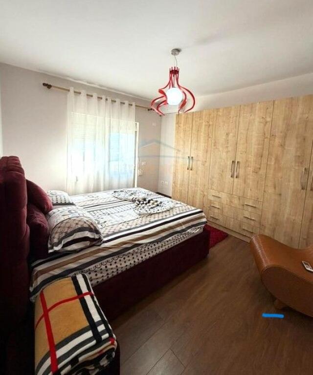 Apartament 1+1 ne shitje te Rruga e Elbasanit, Tirane