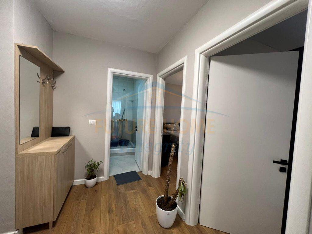 Qera, Apartament 2+1, BULEVARDI I RI , Tiranë.