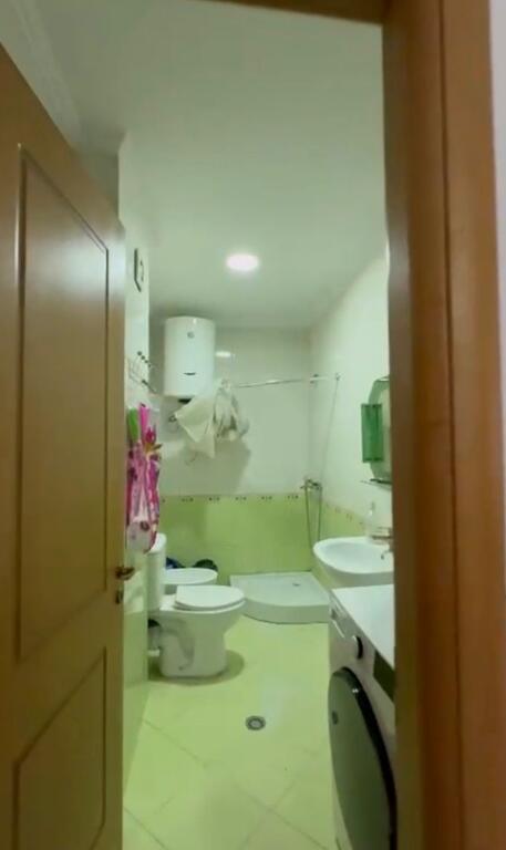 Jepet me qira 2+1+2 afer Bar OSLO ASTIR 550 mije Leke