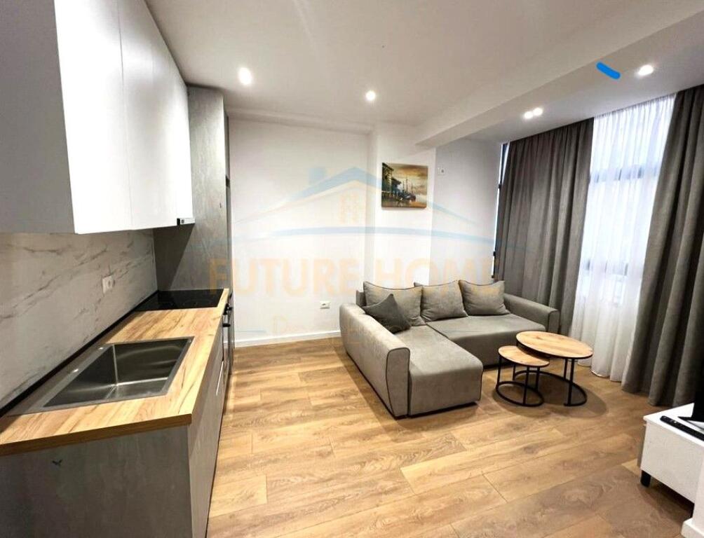 Appartamento in vendita nel Comune di Parigi, Tirana