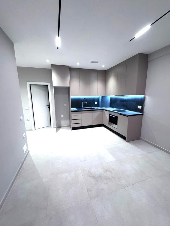 🏠Jepet me Qera Apartament 1+1 Bosh Pas Concordit, 5 Maj