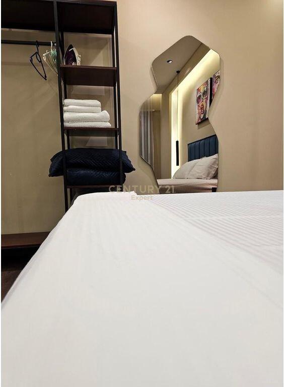 Shitet Garsoniere e Investuar – Rr. Mine Peza, pranë Prokurorisë së Tiranës