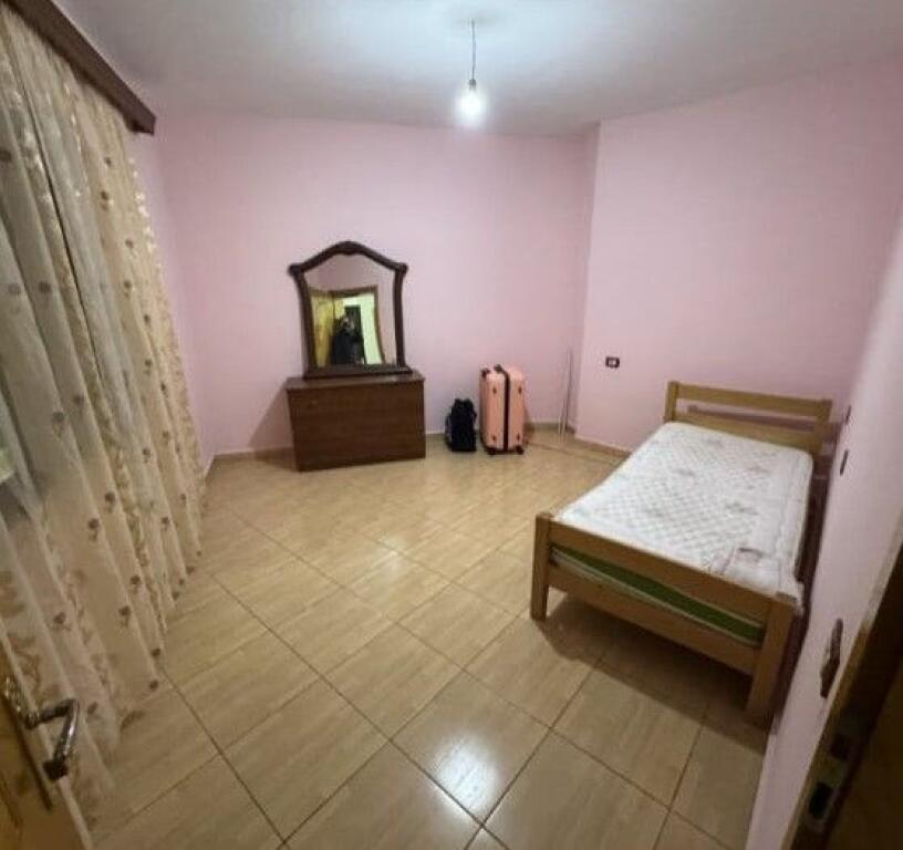 🏡 Jepet me qira apartament 2+1 ne Xhamllik!