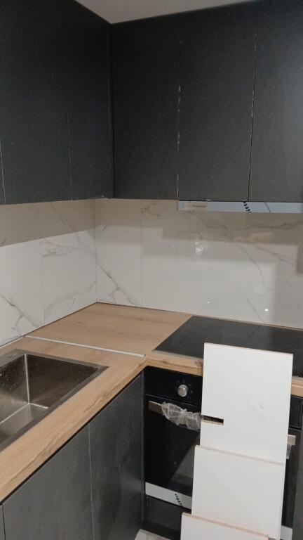 Super ap 1+1 at American 3 (Kavaja street)