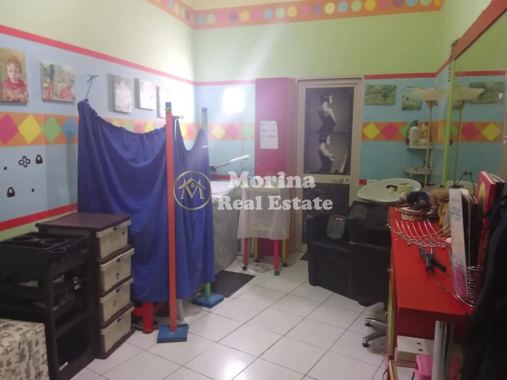 Qera | Ambjent Biznesi | Siri Kodra | 350 €/muaj