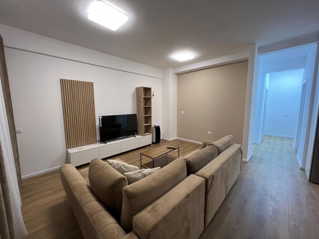 Qera apartament 2+1 Tek Oxa ne Fresk 55000 leke