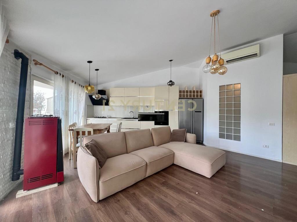 APARTAMENT 3+1 ME POST PARKIMI, LIQENI I THATE!