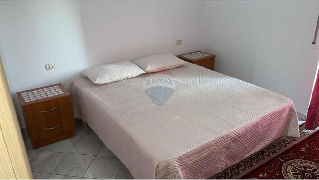 Apartament me qera 1+1 tek Mine Peza