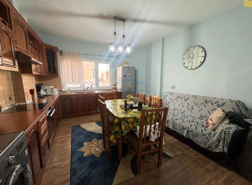 Appartamento in vendita 2+1, Tirana