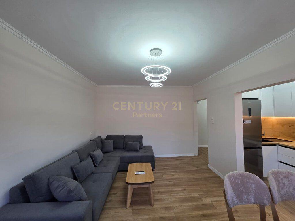 APARTAMENT 1+1 NE ALLIAS, PRANE SPITALIT AMERIKAN 2