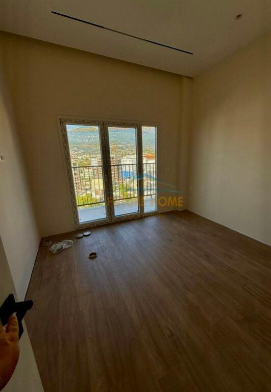 In vendita, Appartamento 1+1, Ali Dem, Tirana.