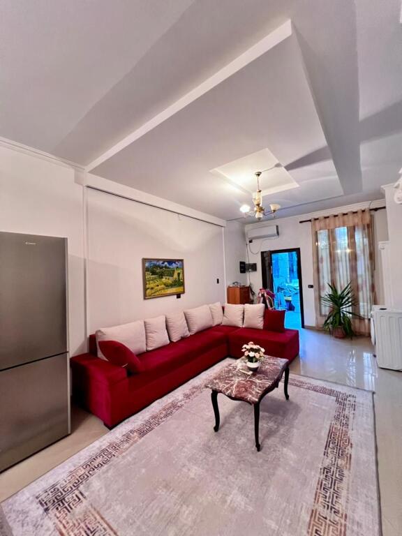 APARTAMENT ME QERA 2+1 SELITE 52.000 LEKE