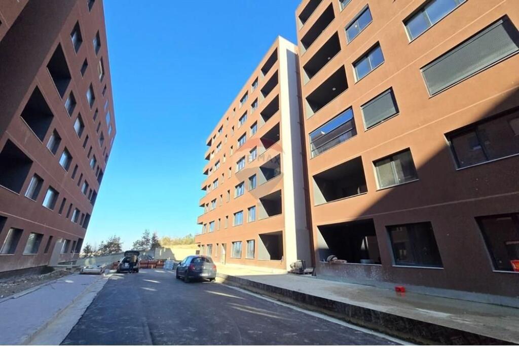 Apartament - Për Shitje - Rruga e Elbasanit, Tiranë(ID: 530191006-1126)