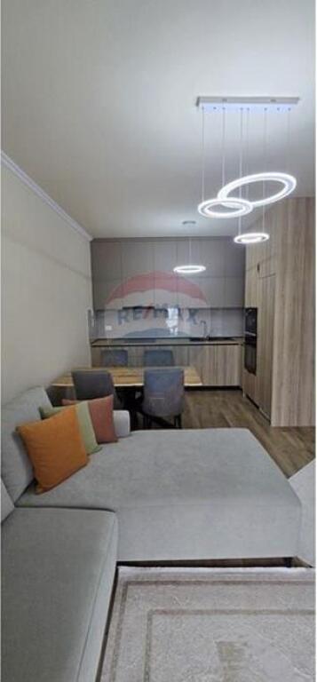 Me qira apartament 1+1 postparkim, Liqeni i Thate