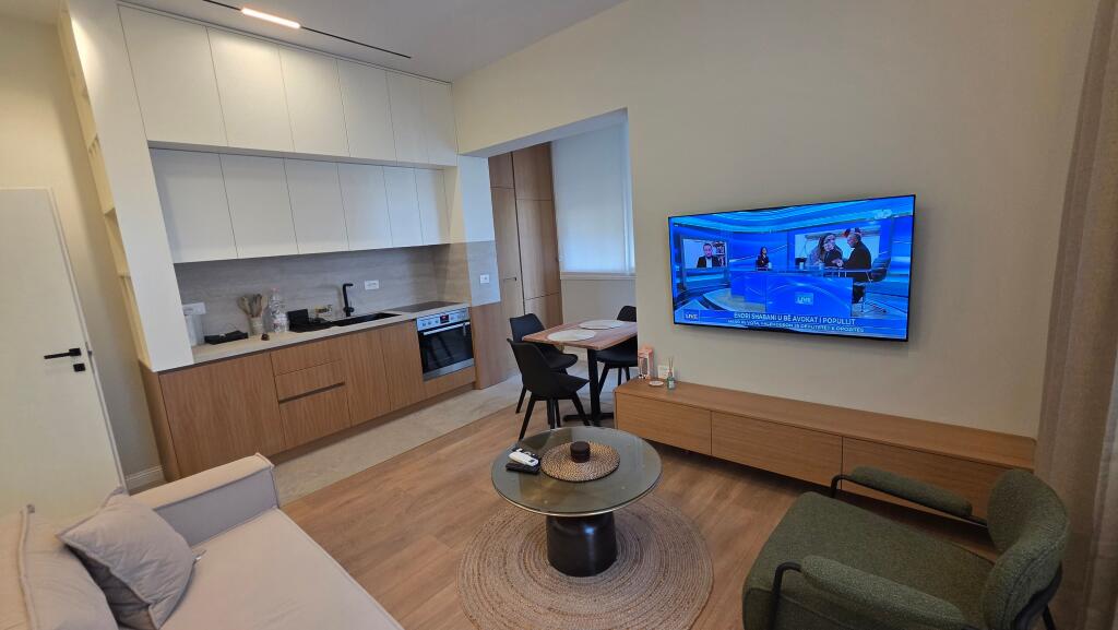 Appartamento 1+1 in affitto in via Barrikadave