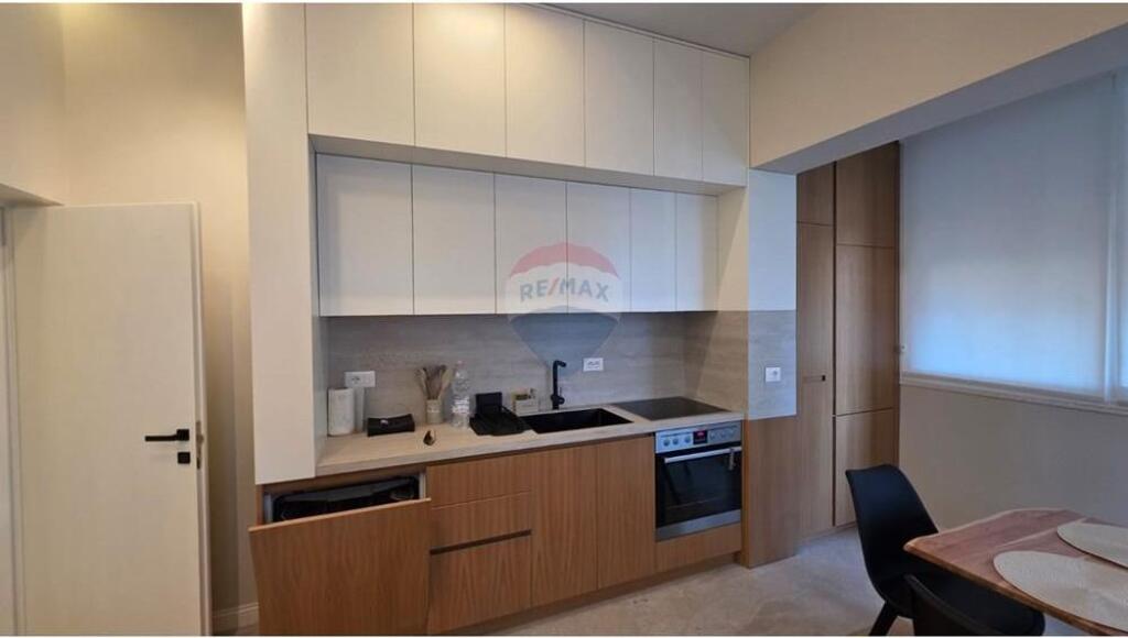 Apartament 1+1 me qira tek rruga e Barrikadave