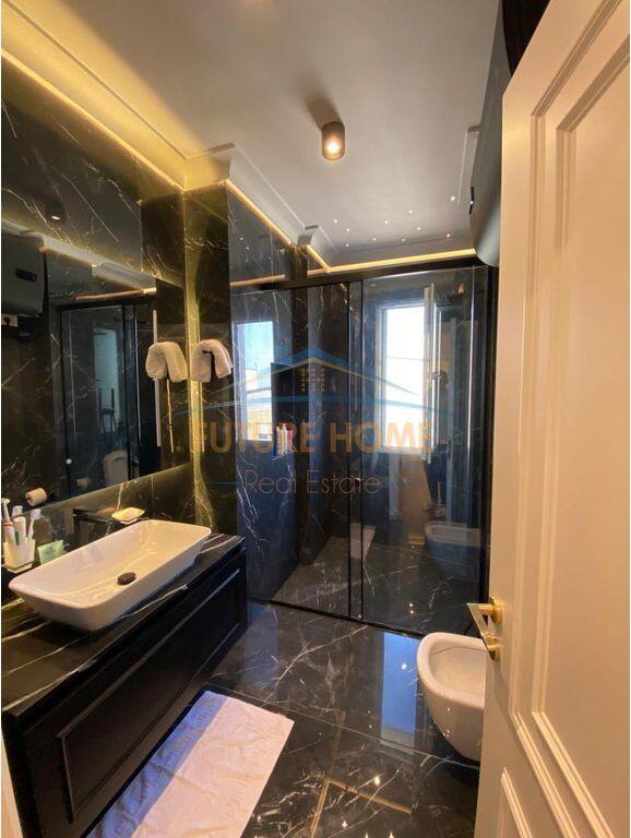 In vendita, Appartamento 4+1+3+2Posti Auto, Residenza "EURO 3D", Tirana.