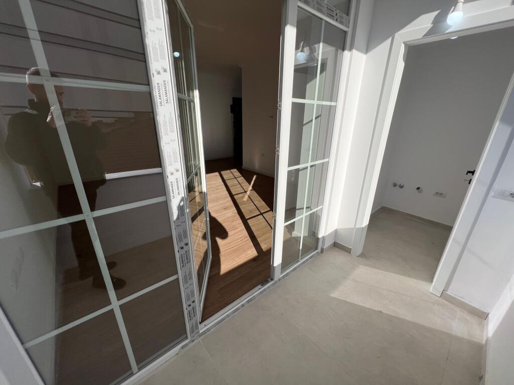 📣 SHITET Apartament 2+1 Me Depo Dhe Ballkon 📍 Prane Qendres 🛣️ Rruga e "Bogdaneve" ✨