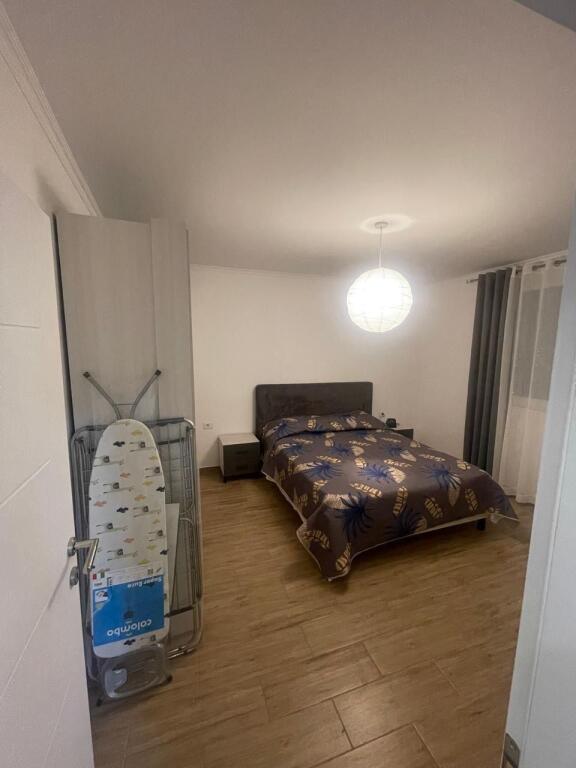 Apartament1+1 me qira tek Rruga Barrikadave!