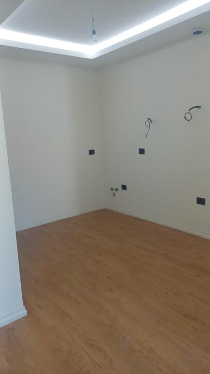 SHITET APARTAMENT 1+1 ASTIR 8.700.000 LEKE