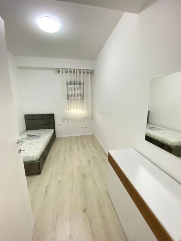 JEPET ME QIRA 2+1+1 ASTIR 55.000 LEKE