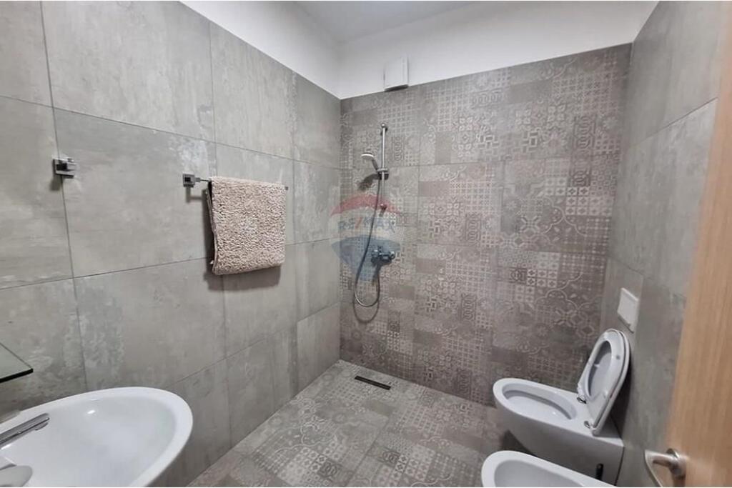 Apartament me qera 2+1 tek Don Bosko