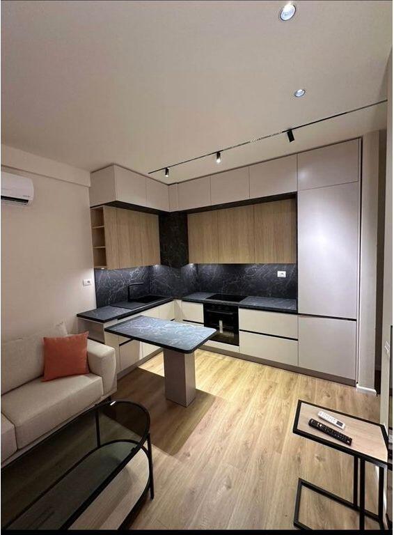 Apartament 1+1 Me Qira në Ali Demi, Kompleksi Kaimi