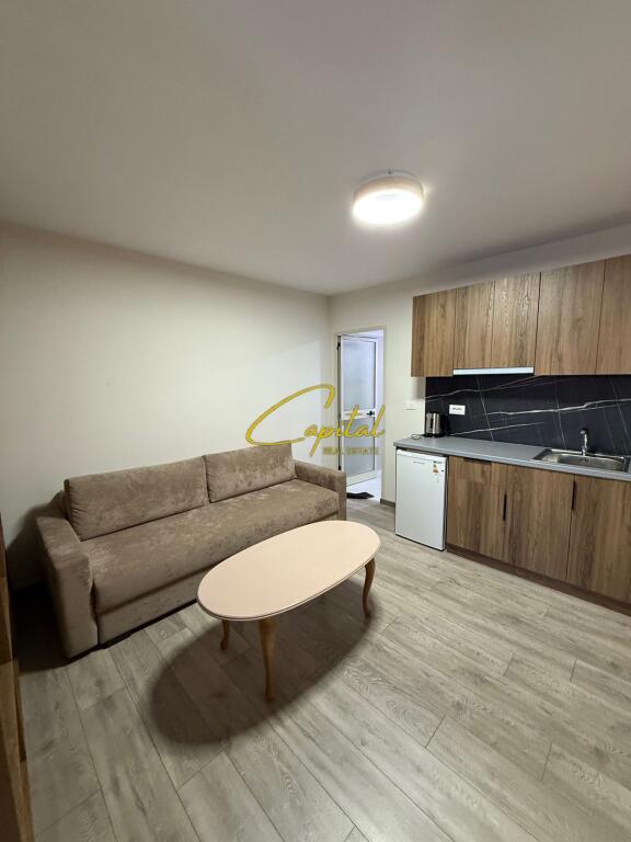 JEPEN 3 APARTAMENT ME QERA Air Bnb 120 M2 QENDER 2.200 EURO