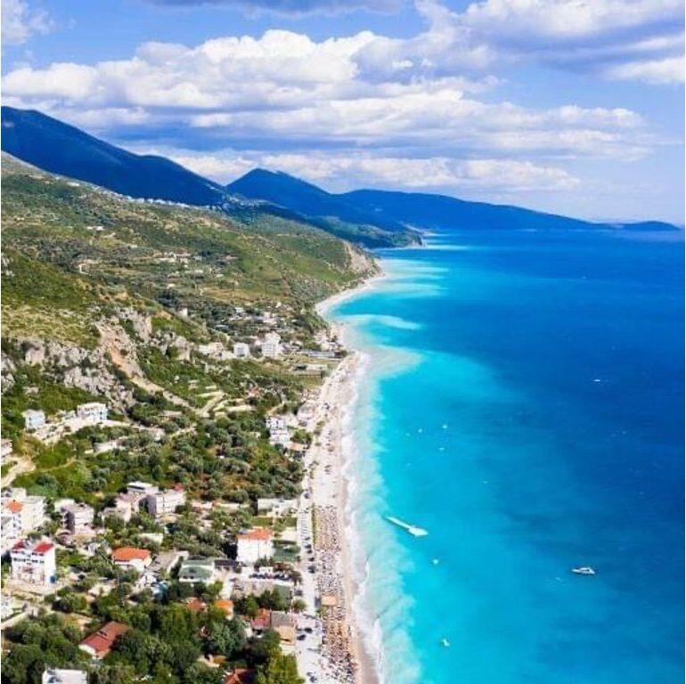 Shitet Tokë Bregdetare – Vijë e Parë, Borsh Plazh