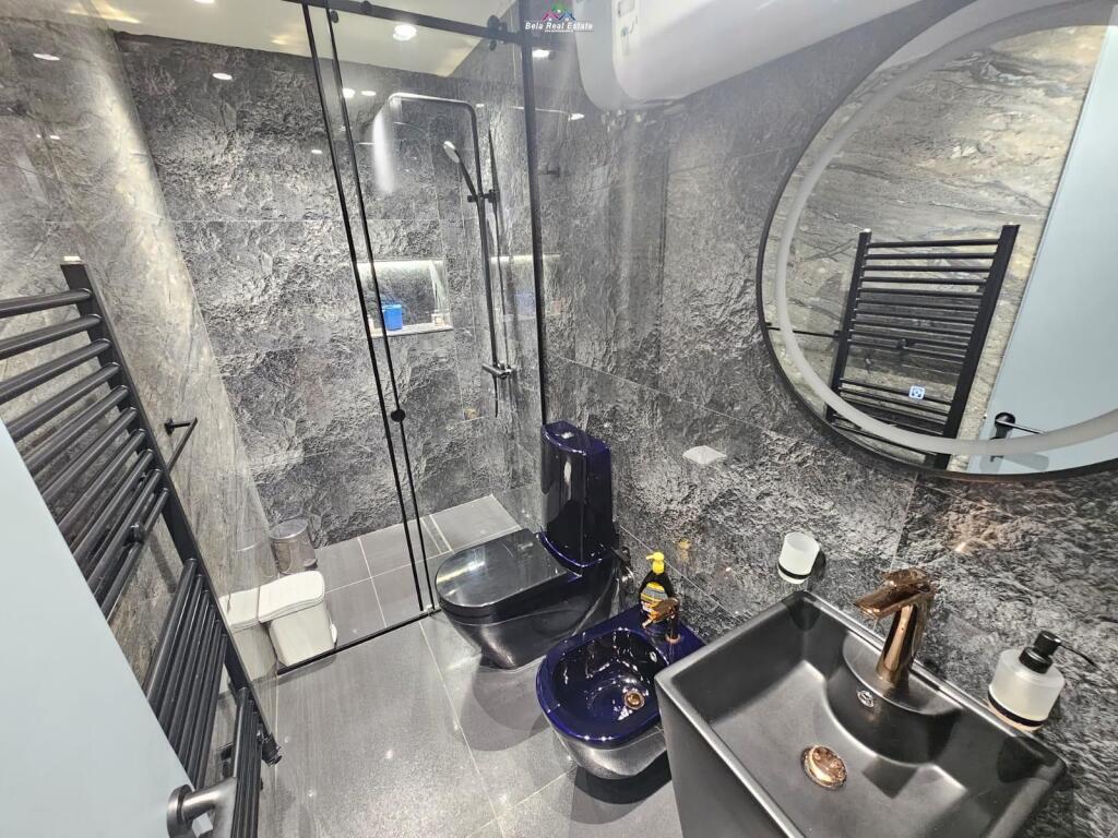 Apartament Ne Shitje 1+1 tek Shallvaret (ID B111133) Tirane