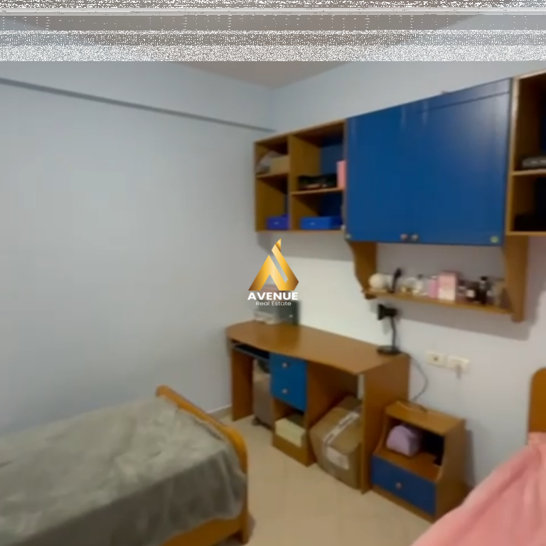 Apartment 2+1+2 for rent – Commune of Paris, Tirana