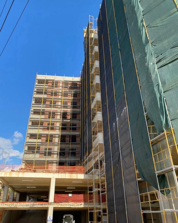 Shitet 1+1 Aluna Paskuqan