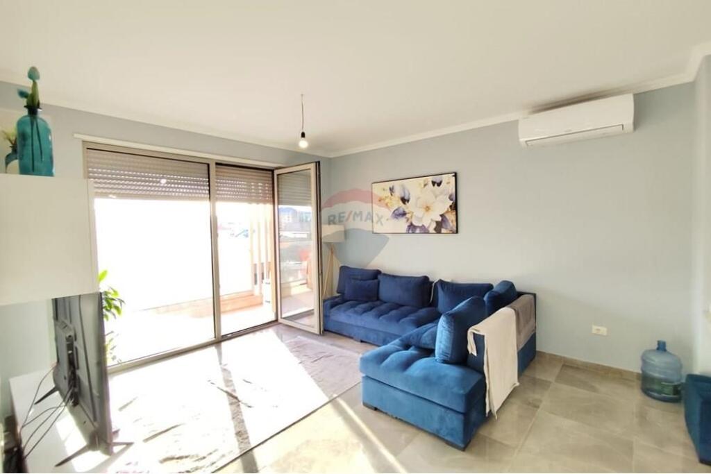 Apartament - Për Qira - Zogu I Zi, Tiranë
