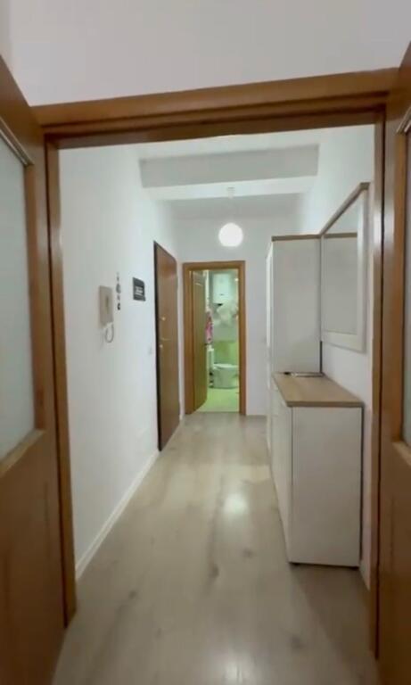 Jepet me qira 2+1+2 afer Bar OSLO ASTIR 550 mije Leke