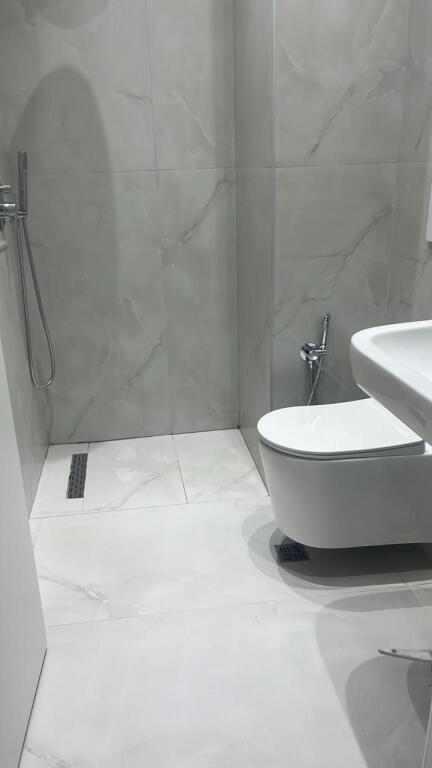 Apartament 1+1 me qira ne Mangalem 21 tek Ali Demi!
