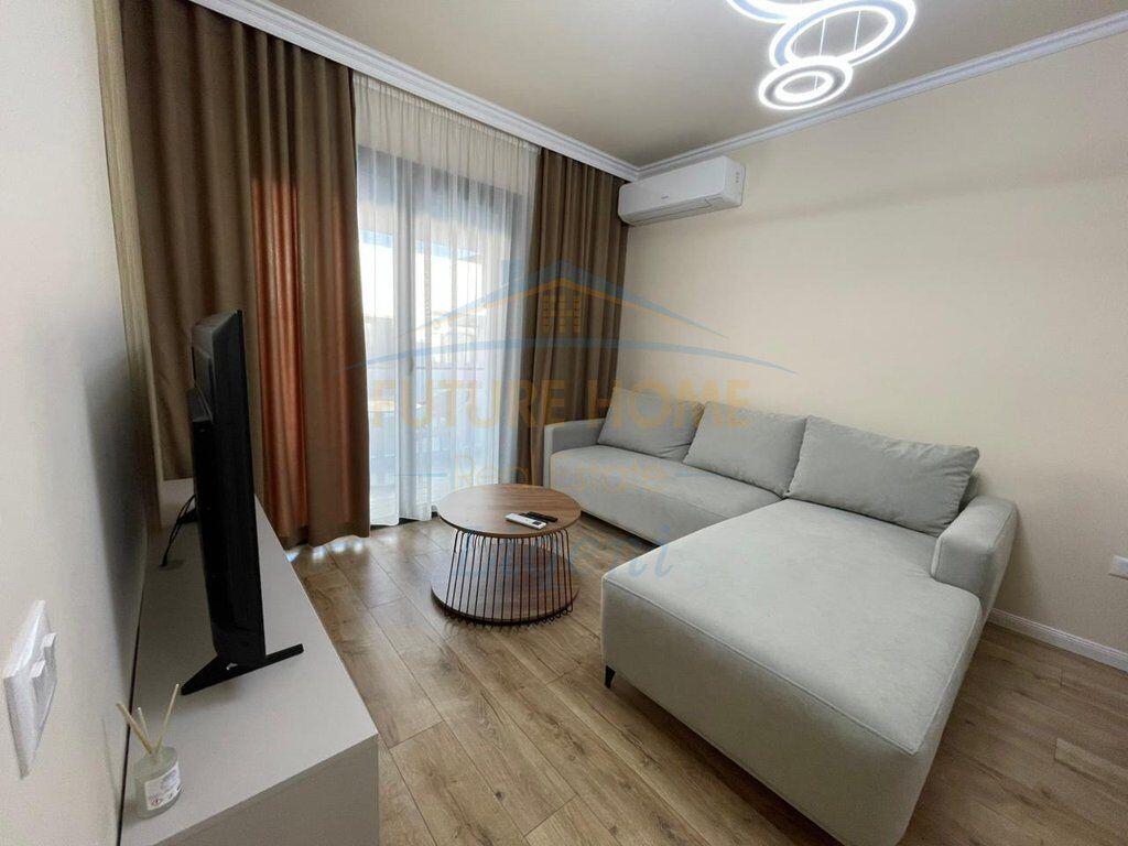 Qera, Apartament 1+1+Post Parkimi, Liqeni i Thate, Tirane.