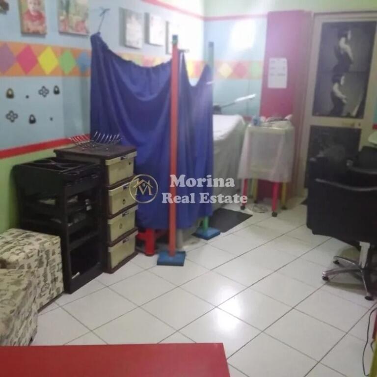 Qera | Ambjent Biznesi | Siri Kodra | 350 €/muaj