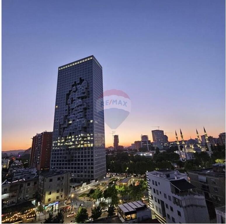 Apartment 2+1+2 for sale on Elbasani Street