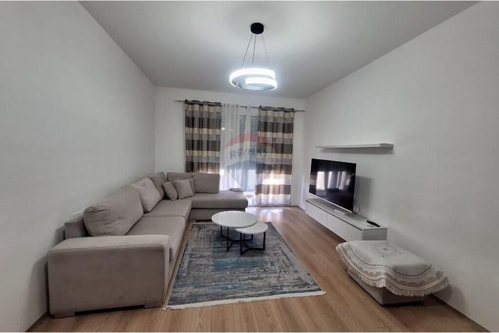 Apartament me qera 2+1 tek Don Bosko