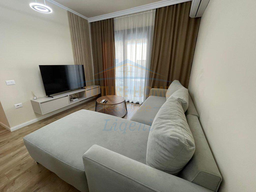 Qera, Apartament 1+1+Post Parkimi, Liqeni i Thate, Tirane.