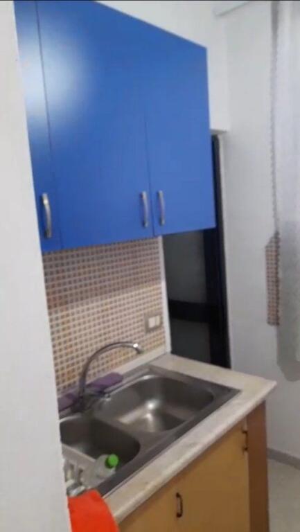 Affittasi appartamento 1+1 in 📍 Via Sulejman Vathi, vicino al Nuovo Viale
