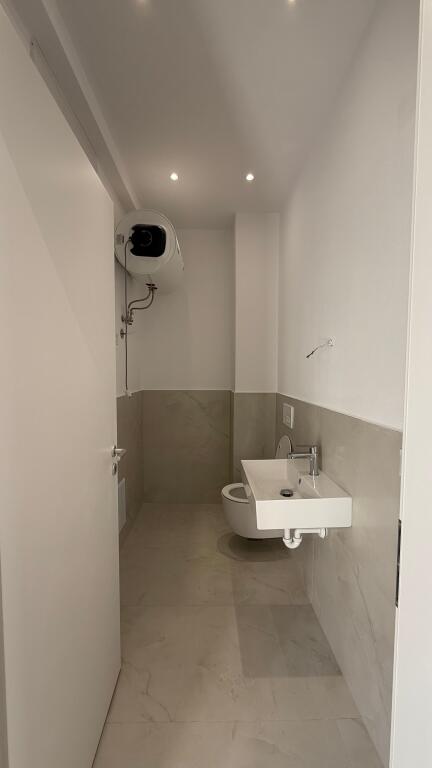 🏡 VILLA IN AFFITTO – ABA RESIDENCE, FARKË