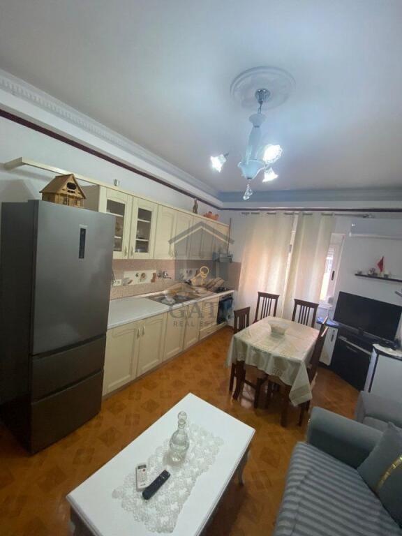 Jepet me qira apartament 2+1 në Plazh, Iliria