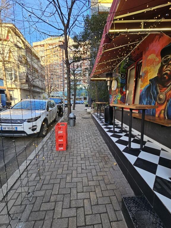 Njesi tregtare, Rruga e Elbasanit!