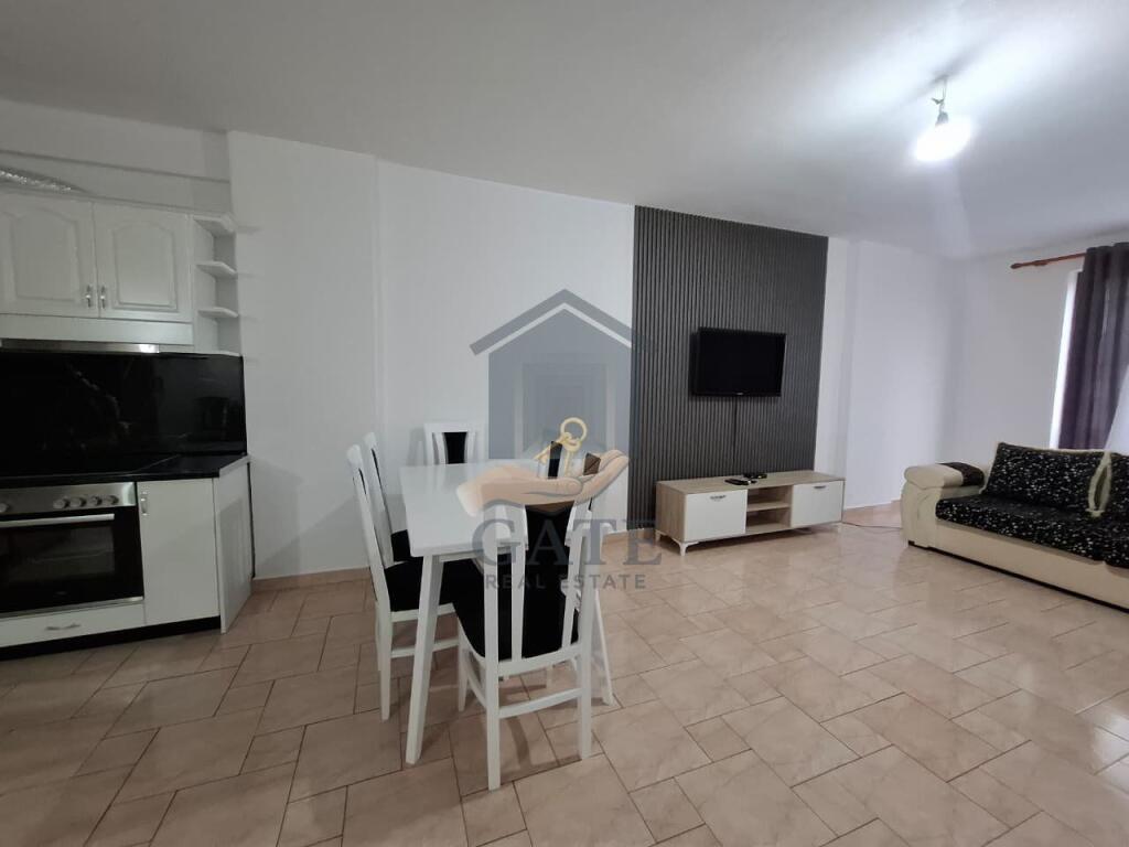 Shitet Apartament 1+1, kati i 6, me ashensor – Plazh, Durrës – 82 m², totalisht i mobiluar