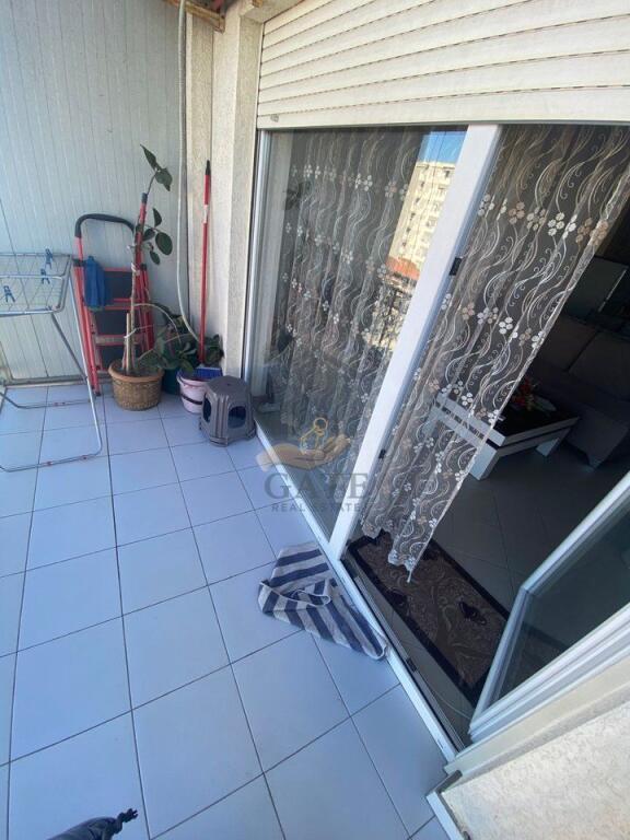 Jepet me Qira Apartament 1+1 Ura Dajlanit .