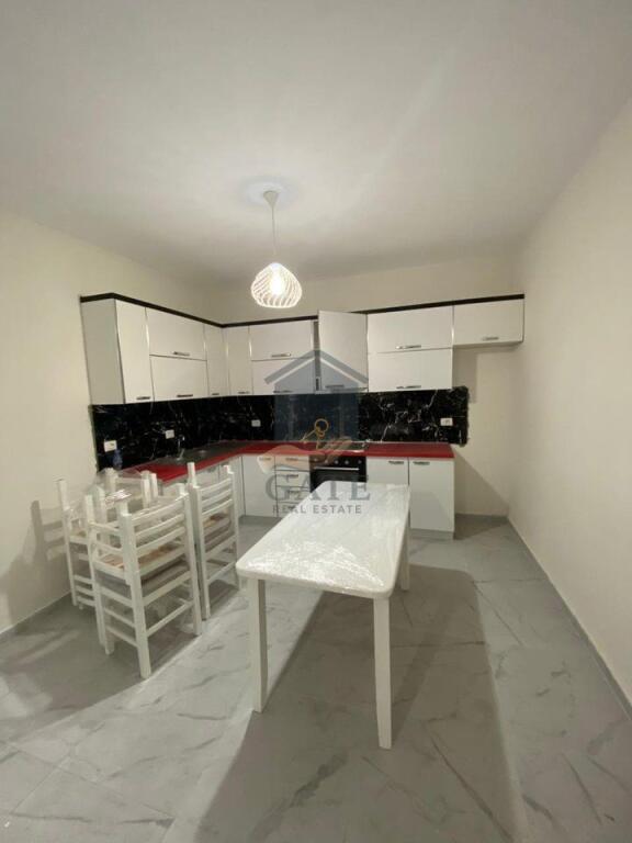 Jepet me qira apartament 2+1 në zonën e Ish-U.R.T,