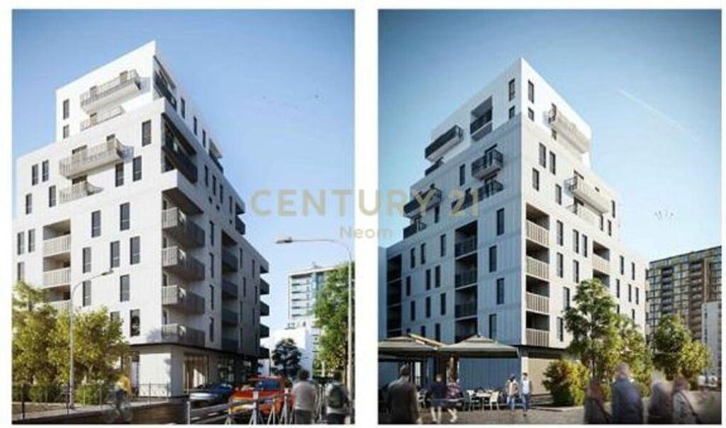 Vendesi in vendita 2+1+2 a Xhamllik