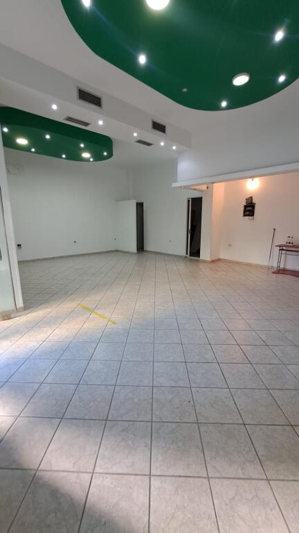 🔥 Commercial Space with Super Location – Near Square 21 🔥